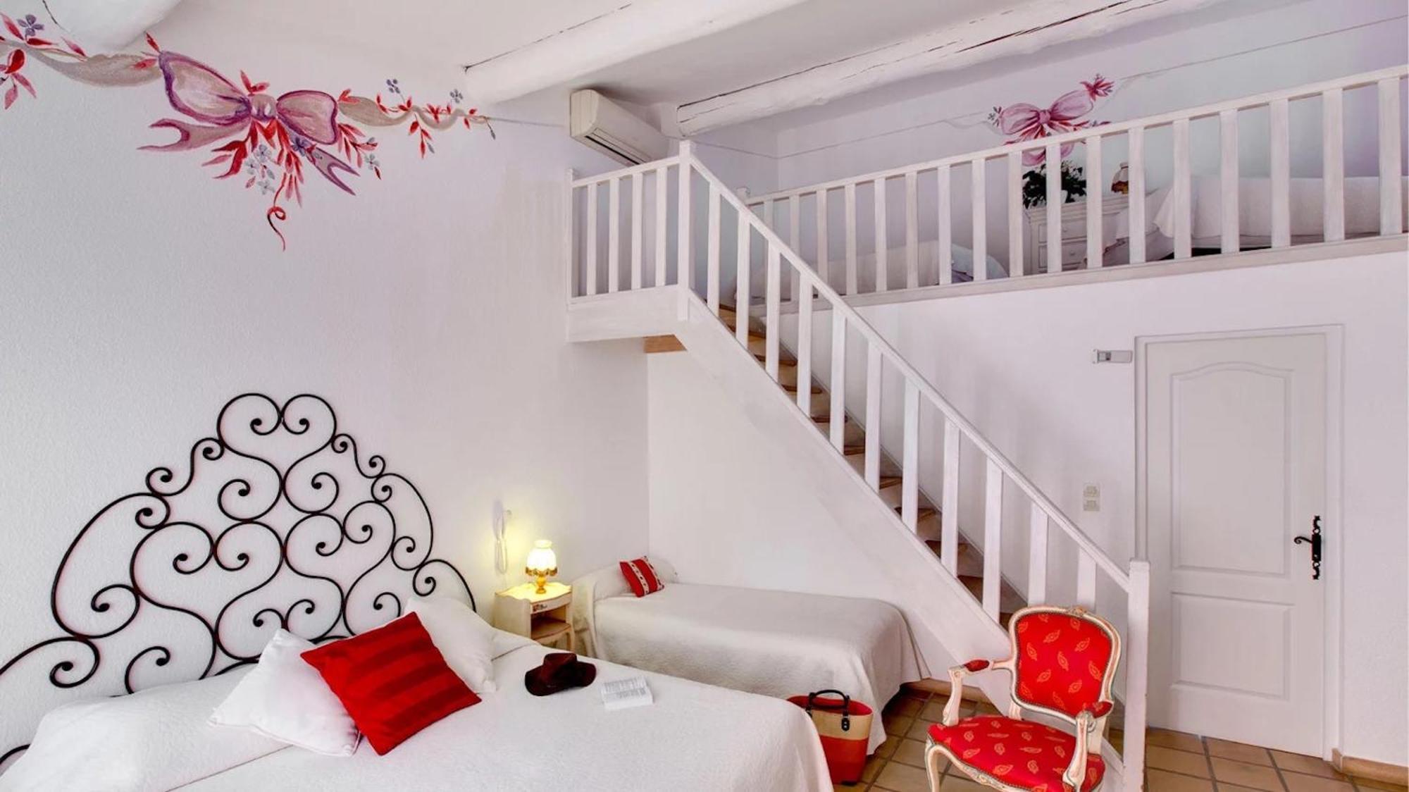 La Tramontane Hotel Saintes-Maries-de-la-Mer Buitenkant foto